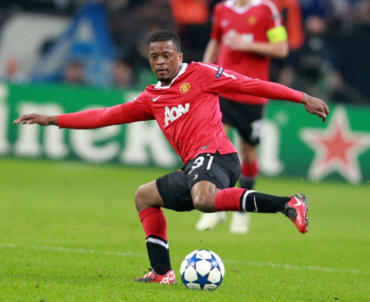 格转会曼城 格转会曼城