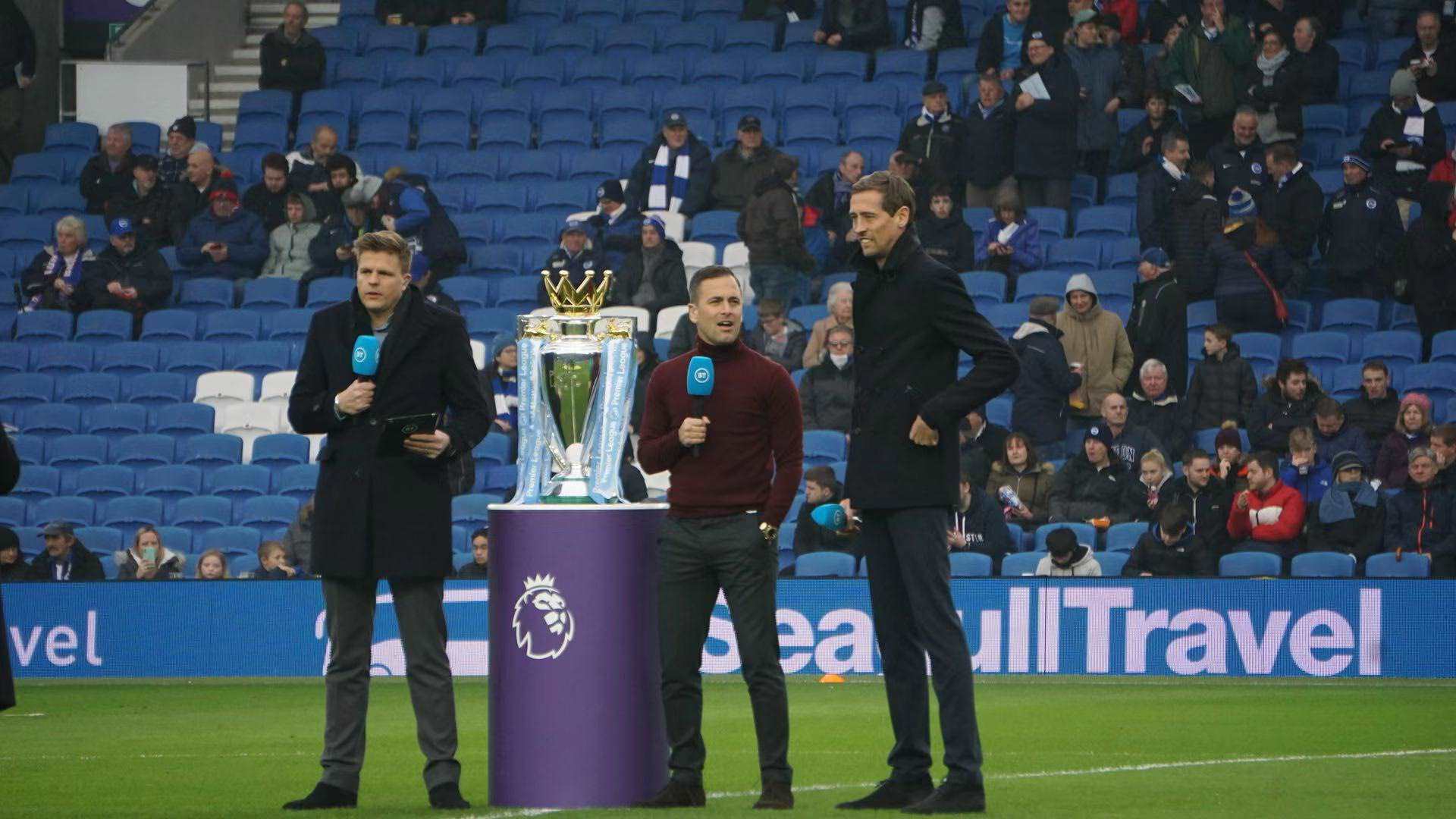 此次婚礼成 此次婚礼成